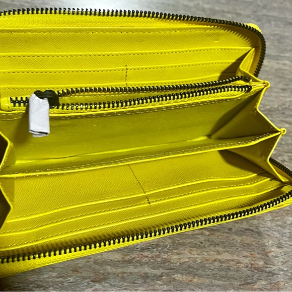 Zadig & Voltaire quilted canary yellow zippered wallet wristlet/ clutch - Picture 3 of 16